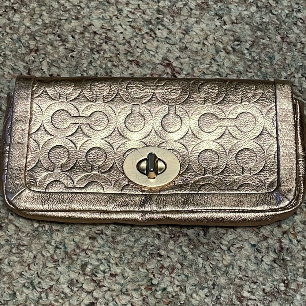 Coach wallet/clutch